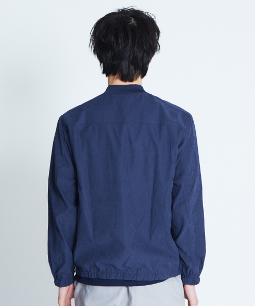 ABAHOUSE GRAY（アバハウスグレイ）の「【展開店舗限定】ピーチサテンブルゾン（ブルゾン・メンズ・ネイビー/カーキ・46/48/50）」の11枚目の写真