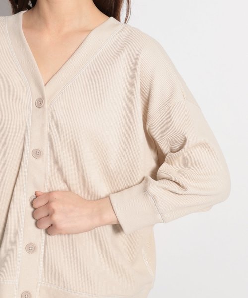 niko and...(ニコアンド)の「ワッフル2WAY配色カーディガン(カーディガン/ボレロ・レディース・チャコール/アイボリー/キャメル・FREE)」の13枚目の写真