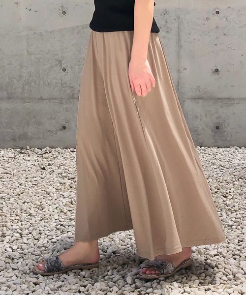 KOBE LETTUCE（コウベレタス）の「[ロング丈・マキシ丈]カットソーマキシフレアスカート（スカート・レディース・ブラック/ベージュ/ネイビー/オレンジ/ミント/モカ/イエロー系/チャコール/カーキ/グレー系1/ブラウン系/ブルー/プラム/ブルー系/テラコッタ/グレー系・2/1/L2/L1）」の8枚目の写真