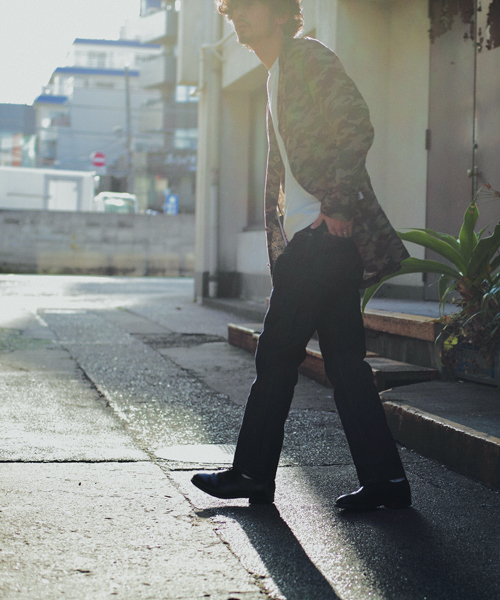 SILAS（サイラス）の「SATURDAY JEAN TAPERED（デニムパンツ・メンズ・インディゴブルー・34inch/30inch/32inch）」の10枚目の写真