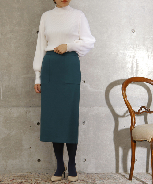 Tiara（ティアラ）の「袖ボリュームリブニット（ニット/セーター・レディース・ホワイト/ブラック/グレー系その他/パープル/ピンク/モカ/モスグリーン・FREE）」の2枚目の写真