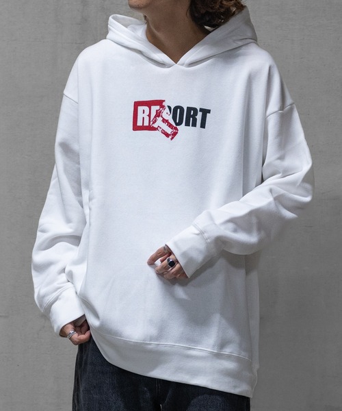 JOHN'S CLOSET（ジョンズクローゼット）の「【40I】裏起毛　プリント　ビッグシルエット プルパーカー（パーカー・メンズ・ホワイト系その他/ホワイト系その他2/ホワイト系その他3/ブラック系その他/ブラック系その他2/ブラック系その他3/ブラック系その他4/ブラック系その他5/グレー系その他/グレー系その他2/グレー系その他3/グレー系その他4/グレー系その他5/グレー系その他6/ベージュ系その他/ベージュ系その他2/ブルー系その他/ブルー系その他2/ピンク系その他/ピンク系その他2・MEDIUM/LARGE/X-LARGE）」の3枚目の写真