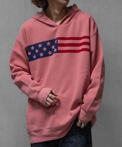 JOHN'S CLOSET（ジョンズクローゼット）の「【40I】裏起毛　プリント　ビッグシルエット プルパーカー（パーカー・メンズ・ホワイト系その他/ホワイト系その他2/ホワイト系その他3/ブラック系その他/ブラック系その他2/ブラック系その他3/ブラック系その他4/ブラック系その他5/グレー系その他/グレー系その他2/グレー系その他3/グレー系その他4/グレー系その他5/グレー系その他6/ベージュ系その他/ベージュ系その他2/ブルー系その他/ブルー系その他2/ピンク系その他/ピンク系その他2・MEDIUM/LARGE/X-LARGE）」の20枚目の写真