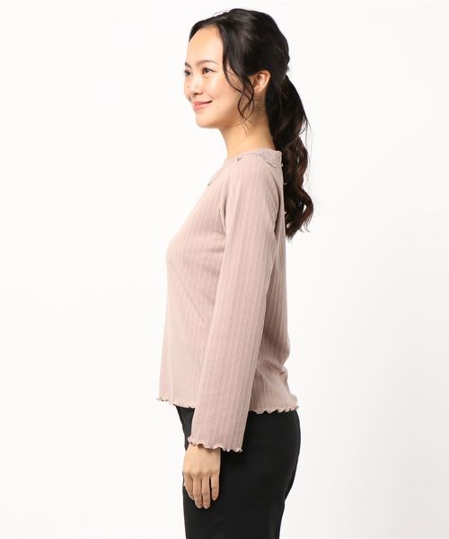 natural couture(ナチュラルクチュール)の「太レース付きインナープルオーバー(Tシャツ/カットソー・レディース・ブラック/アイボリー/ピンクベージュ/ライトベージュ・FREE)」の5枚目の写真