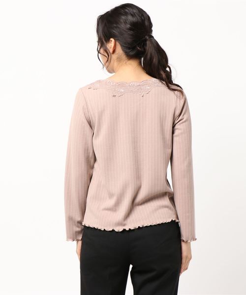 natural couture(ナチュラルクチュール)の「太レース付きインナープルオーバー(Tシャツ/カットソー・レディース・ブラック/アイボリー/ピンクベージュ/ライトベージュ・FREE)」の6枚目の写真