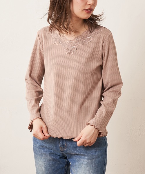 natural couture(ナチュラルクチュール)の「太レース付きインナープルオーバー(Tシャツ/カットソー・レディース・ブラック/アイボリー/ピンクベージュ/ライトベージュ・FREE)」の10枚目の写真