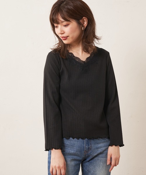 natural couture(ナチュラルクチュール)の「太レース付きインナープルオーバー(Tシャツ/カットソー・レディース・ブラック/アイボリー/ピンクベージュ/ライトベージュ・FREE)」の8枚目の写真