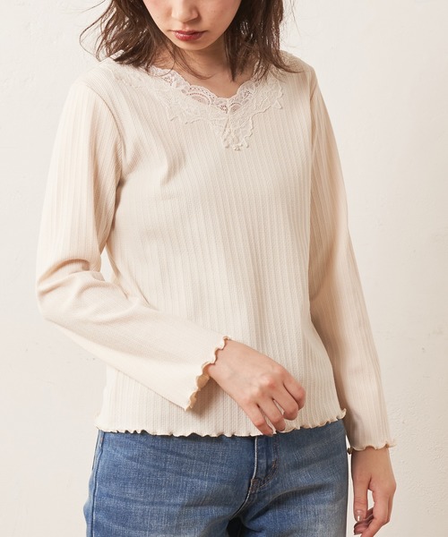 natural couture(ナチュラルクチュール)の「太レース付きインナープルオーバー(Tシャツ/カットソー・レディース・ブラック/アイボリー/ピンクベージュ/ライトベージュ・FREE)」の7枚目の写真