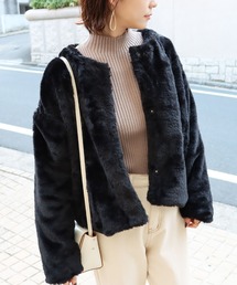 フェイクファーノーカラージャケット