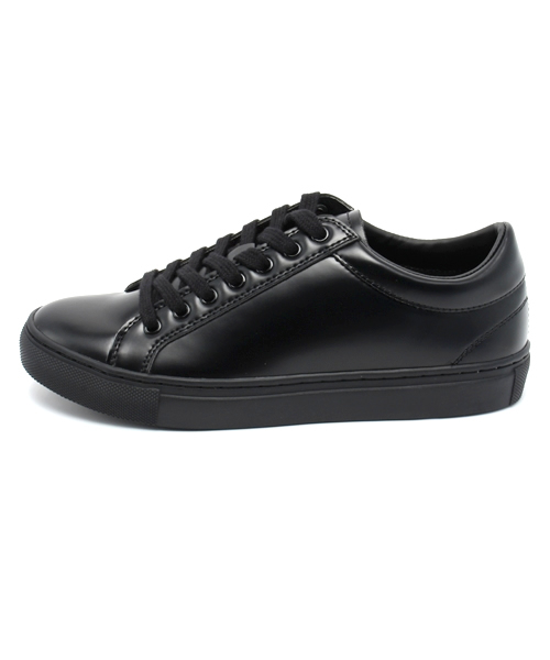 MOUSSY（マウジー）の「PLAT LEATHER SNEAKER（スニーカー・レディース・ブラック/ホワイト・LARGE/SMALL/MEDIUM）」の4枚目の写真