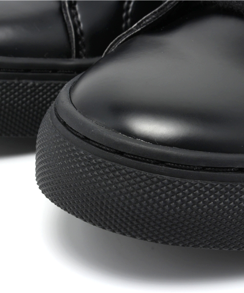 MOUSSY（マウジー）の「PLAT LEATHER SNEAKER（スニーカー・レディース・ブラック/ホワイト・LARGE/SMALL/MEDIUM）」の7枚目の写真