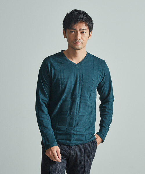 ABAHOUSE GRAY(アバハウスグレイ)の「【展開店舗限定】チェック ジャガード Vネック 長袖 Tシャツ(Tシャツ/カットソー・メンズ・ホワイト/ネイビー/ブラック/グリーン/ボルドー・46/48)」の4枚目の写真