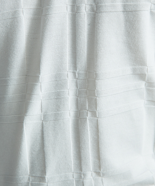 ABAHOUSE GRAY(アバハウスグレイ)の「【展開店舗限定】チェック ジャガード Vネック 長袖 Tシャツ(Tシャツ/カットソー・メンズ・ホワイト/ネイビー/ブラック/グリーン/ボルドー・46/48)」の14枚目の写真