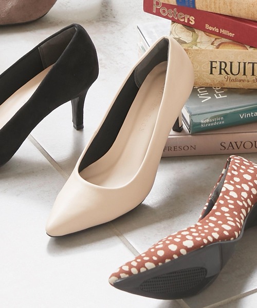 KOBE LETTUCE（コウベレタス）の「ポインテッドトゥ7ｃｍヒールパンプス（パンプス・レディース・ブラック/ベージュ/ターコイズブルー/シルバー/ラベンダー/ホワイト系その他/ブラック系その他/オレンジ系その他/グレイッシュベージュ/マスタード/アイボリー/ブラウン系その他/ブラック系その他2/ベージュ系その他/グリーン系その他3/その他/キャメル・LL/S/M/L）」の2枚目の写真