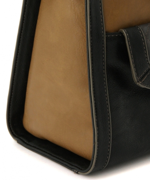 Another Edition（アナザーエディション）の「AE カブセQLT　TOTE ◆（ショルダーバッグ・レディース・ブラック/ネイビー・フリー）」の6枚目の写真