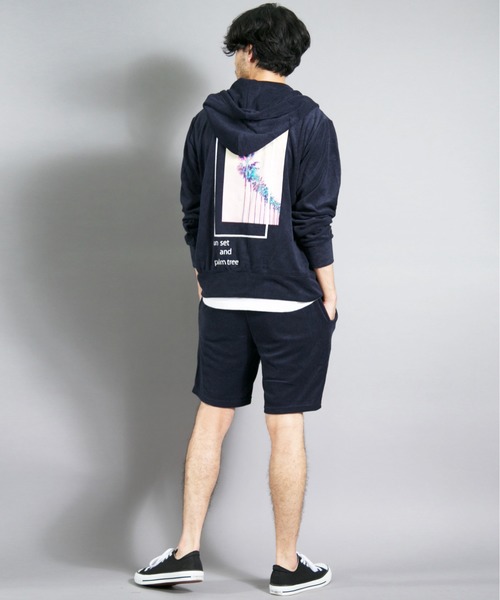 Bling Leads(ブリングリーズ)の「Bling Leads/パイル風景写真ZIPパーカー(パーカー・メンズ・ブラック/ネイビー・LARGE/MEDIUM)」の11枚目の写真
