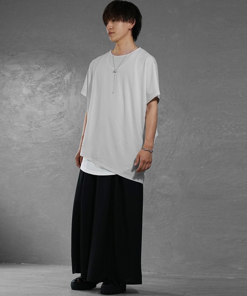 MinoriTY（マイノリティ）の「【MinoriTY】アシンメトリードルマンスリーブ半袖Tシャツ ビッグシルエット メンズ 夏服 無地 ルーズシルエット（Tシャツ/カットソー・メンズ・グレー/ブルー/モカ/ホワイト/グリーン系その他/ベージュ系その他/ブラック・M/L）」の11枚目の写真