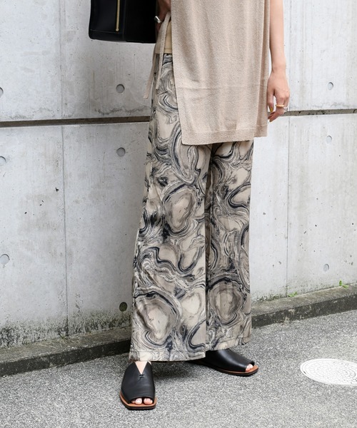 Marient（マリエント）の「マーブルシフォンパンツ（その他パンツ・レディース・ブラック/ベージュ・FREE）」の3枚目の写真