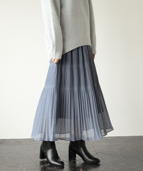 LOWRYS FARM（ローリーズファーム）の「マジョリカスカート　892581（スカート・レディース・ブラック/ブラック系その他/ブラウン系その他/アイボリー/ブルー/ブラウン/ドット・FREE）」の6枚目の写真