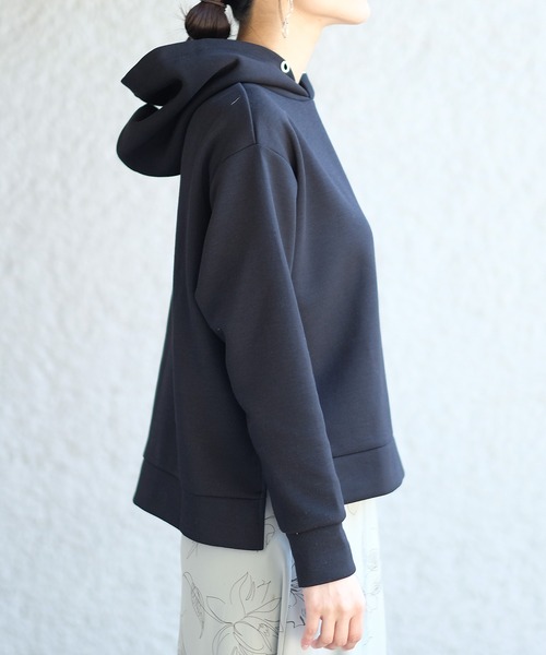 TRUDEA(トルディア)の「ダンボールパーカー(パーカー・レディース・ピンクベージュ/ミント/ベージュ/ブラック/アイボリー・MEDIUM/LARGE)」の7枚目の写真