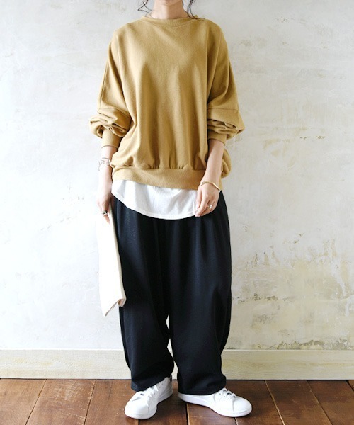 and it_（アンドイット）の「リラックスストレッチボリュームパンツ（その他パンツ・レディース・ブラック・LL/M/L）」の6枚目の写真