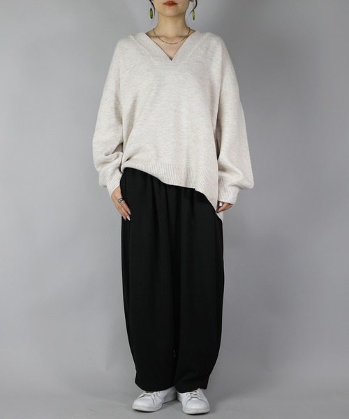 and it_（アンドイット）の「リラックスストレッチボリュームパンツ（その他パンツ・レディース・ブラック・LL/M/L）」の14枚目の写真