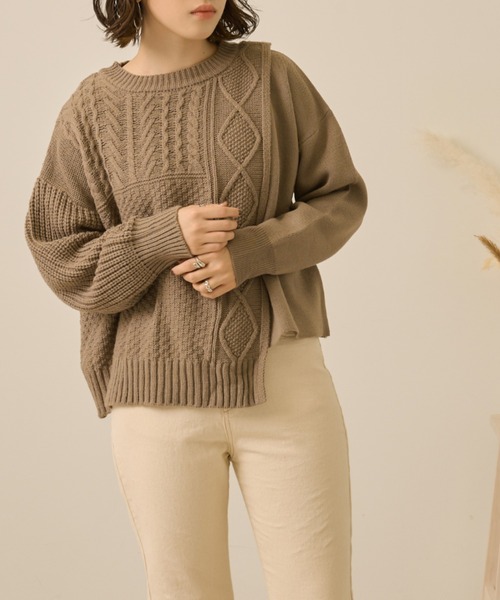 Ambre Neige(アンブルネージュ)の「切り替えケーブルニット【WEB/EC限定商品】(ニット/セーター・レディース・モカ/ナチュラル・FREE)」の1枚目の写真