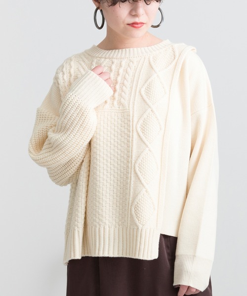 Ambre Neige(アンブルネージュ)の「切り替えケーブルニット【WEB/EC限定商品】(ニット/セーター・レディース・モカ/ナチュラル・FREE)」の8枚目の写真