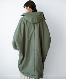 ジャケット・アウター F/CE RECYCLE MATERIAL PADDING PONCHO F/CE. （エフシーイー）の「F/CE.（エフシーイー） RECYCLE