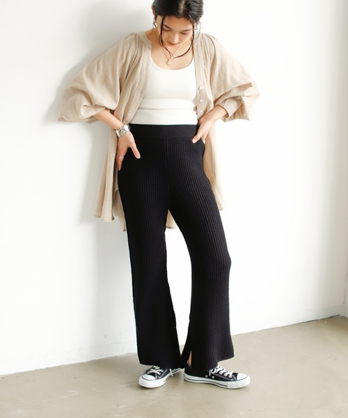 Auntie Rosa Holiday(アンティローザホリデー)の「ワッフルフレアレギンス(レギンス/スパッツ・レディース・ブラック/グレー/ナチュラル/カーキ・FREE)」の2枚目の写真