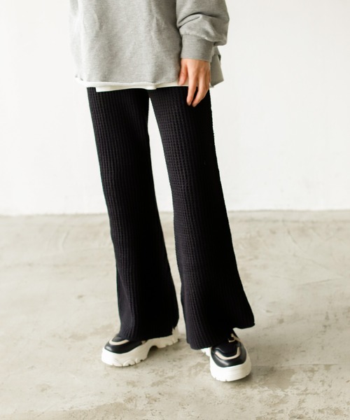 Auntie Rosa Holiday(アンティローザホリデー)の「ワッフルフレアレギンス(レギンス/スパッツ・レディース・ブラック/グレー/ナチュラル/カーキ・FREE)」の5枚目の写真