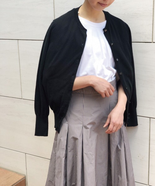 Banner Barrett（バナーバレット）の「カシミヤカーディガン（カーディガン/ボレロ・レディース・オフホワイト/ブラック/ライトブルー/イエロー×グリーン/ピンク/グレー系その他/グリーン系その他/ブラック系/ホワイト系/イエロー系その他・38）」の17枚目の写真