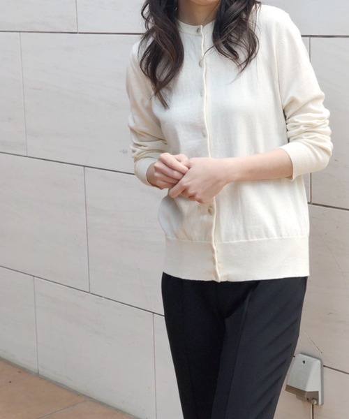 Banner Barrett（バナーバレット）の「カシミヤカーディガン（カーディガン/ボレロ・レディース・オフホワイト/ブラック/ライトブルー/イエロー×グリーン/ピンク/グレー系その他/グリーン系その他/ブラック系/ホワイト系/イエロー系その他・38）」の15枚目の写真