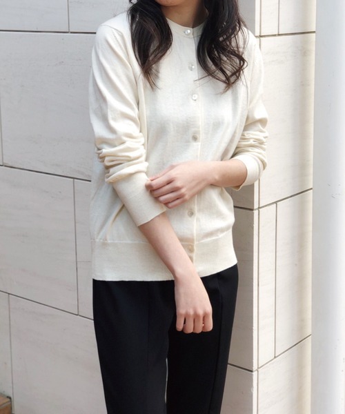 Banner Barrett（バナーバレット）の「カシミヤカーディガン（カーディガン/ボレロ・レディース・オフホワイト/ブラック/ライトブルー/イエロー×グリーン/ピンク/グレー系その他/グリーン系その他/ブラック系/ホワイト系/イエロー系その他・38）」の13枚目の写真