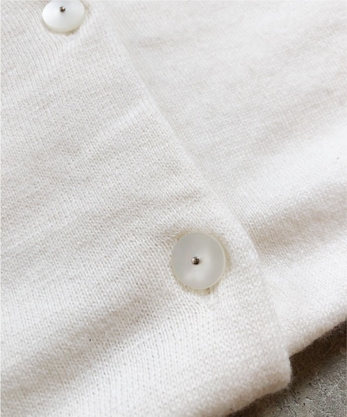 Banner Barrett（バナーバレット）の「カシミヤカーディガン（カーディガン/ボレロ・レディース・オフホワイト/ブラック/ライトブルー/イエロー×グリーン/ピンク/グレー系その他/グリーン系その他/ブラック系/ホワイト系/イエロー系その他・38）」の19枚目の写真