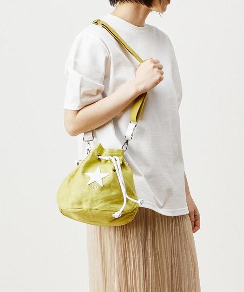 CONVERSE TOKYO（コンバーストウキョウ）の「リネンバケットバッグ（ショルダーバッグ・レディース・イエロー/アイボリー/ブラウン/ネイビー・FREE）」の14枚目の写真