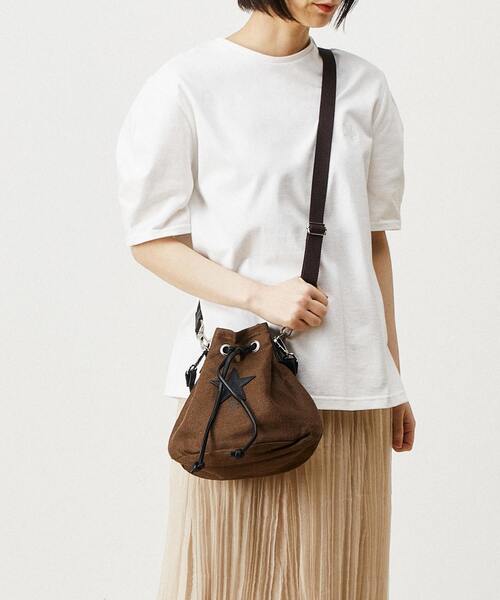 CONVERSE TOKYO（コンバーストウキョウ）の「リネンバケットバッグ（ショルダーバッグ・レディース・イエロー/アイボリー/ブラウン/ネイビー・FREE）」の18枚目の写真