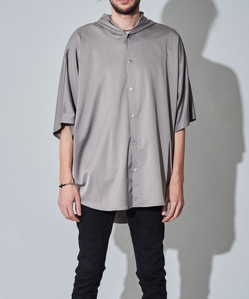 NO ID.（ノーアイディ）の「【NO ID.】Stretch Hood Dolman Big Shirt / ストレッチ フード ドルマン ビッグ シャツ（シャツ/ブラウス・メンズ・ホワイト/ブラック/ベージュ/グレー・ONE SIZE）」の16枚目の写真