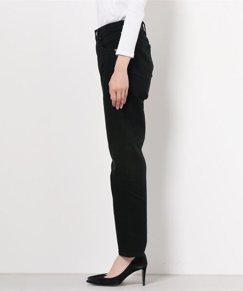 Nudie Jeans(ヌーディージーンズ)の「Straight Sally Everblack ストレートサリー レギュラーストレート ジーンズ(レングス28)(デニムパンツ・レディース・ブラック・24inch/25inch/27inch/26inch)」の3枚目の写真