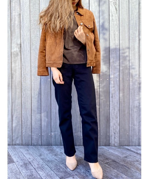 Nudie Jeans(ヌーディージーンズ)の「Straight Sally Everblack ストレートサリー レギュラーストレート ジーンズ(レングス28)(デニムパンツ・レディース・ブラック・24inch/25inch/27inch/26inch)」の7枚目の写真