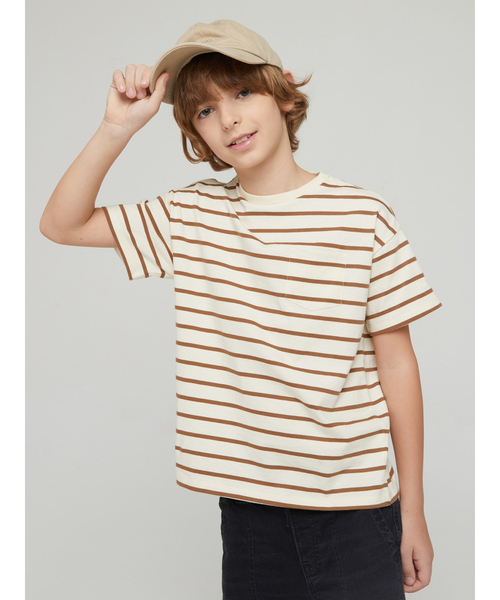 GAP（ギャップ）の「ベーシック クルーネック Tシャツ（Tシャツ/カットソー・キッズ・ホワイト系その他/ダークベージュ/ベージュ/ブラウン系その他/ブラウン/ホワイト/ベージュ系その他2/ライトベージュ・XL/XXL/M/L/S/XS）」の4枚目の写真