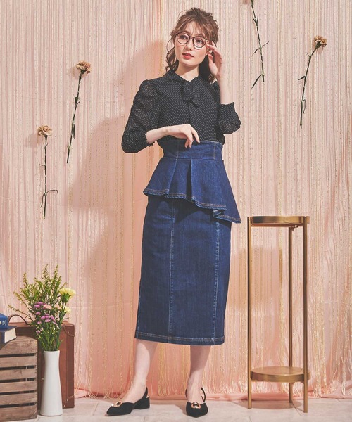 NOELA(ノエラ)の「ペプラムディティールタイトスカート(デニムスカート・レディース・ダークインディゴブルー/インディゴブルー・S/M)」の10枚目の写真