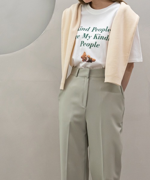 UNE MANSION（ユヌマンション）の「ベアープリントTシャツ（Tシャツ/カットソー・レディース・ライトグレー/イエロー/アイボリー・FREE）」の4枚目の写真