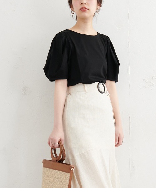 natural couture(ナチュラルクチュール)の「タックスリーブTシャツ(Tシャツ/カットソー・レディース・ミント/カーキ/オフホワイト/ブラック/ピンク・FREE)」の1枚目の写真