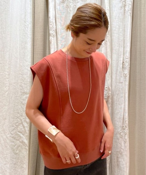 SHENERY(シーナリー)の「ピグメント加工裏毛ベスト(ベスト・レディース・ブラック/オレンジ・FREE)」の1枚目の写真