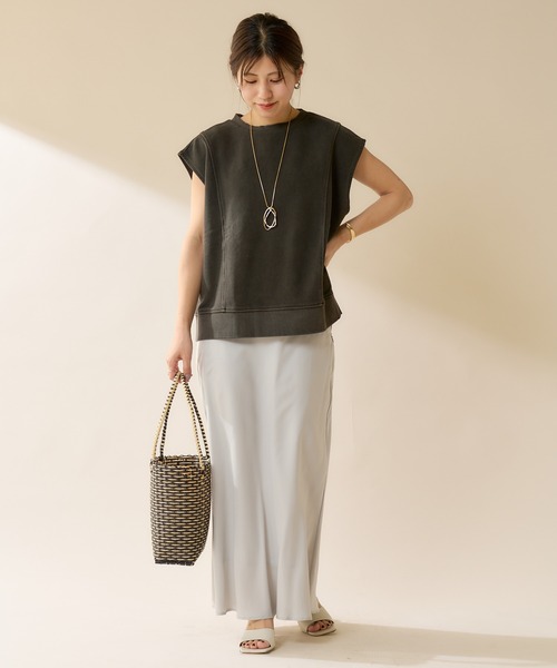 SHENERY(シーナリー)の「ピグメント加工裏毛ベスト(ベスト・レディース・ブラック/オレンジ・FREE)」の12枚目の写真