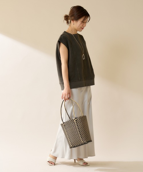 SHENERY(シーナリー)の「ピグメント加工裏毛ベスト(ベスト・レディース・ブラック/オレンジ・FREE)」の13枚目の写真