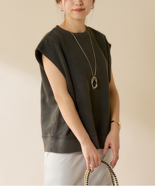 SHENERY(シーナリー)の「ピグメント加工裏毛ベスト(ベスト・レディース・ブラック/オレンジ・FREE)」の4枚目の写真