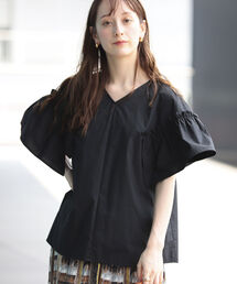 Ray BEAMS | Ray BEAMS / ギャザー フリルスリーブ Vネック ブラウス(シャツ/ブラウス)