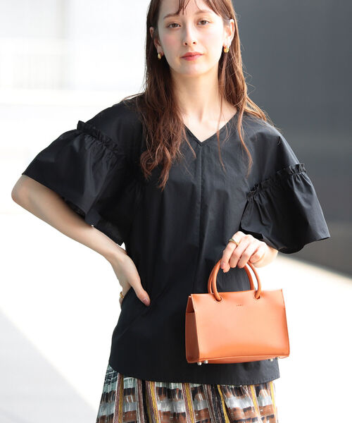 Ray BEAMS（レイビームス）の「Ray BEAMS / ギャザー フリルスリーブ Vネック ブラウス（シャツ/ブラウス・レディース・ホワイト/ライトブルー/ブラック・ONE SIZE）」の14枚目の写真